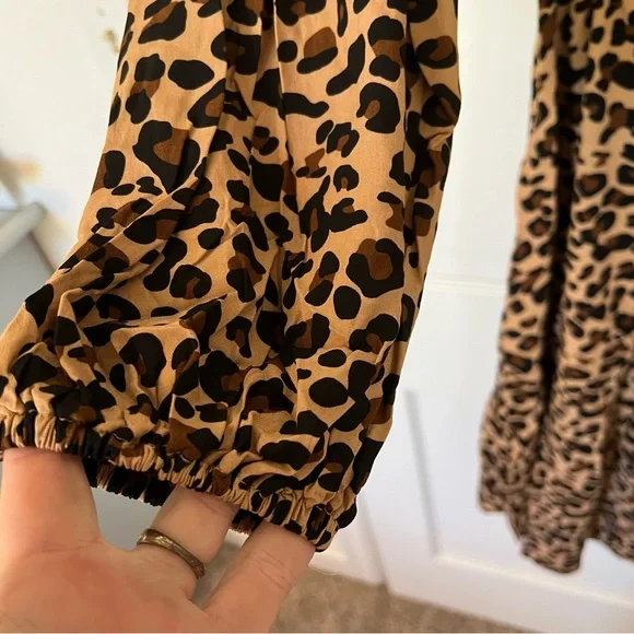 Modest Long Sleeve Leopard Shirt Dress medium - Picture 5 of 5